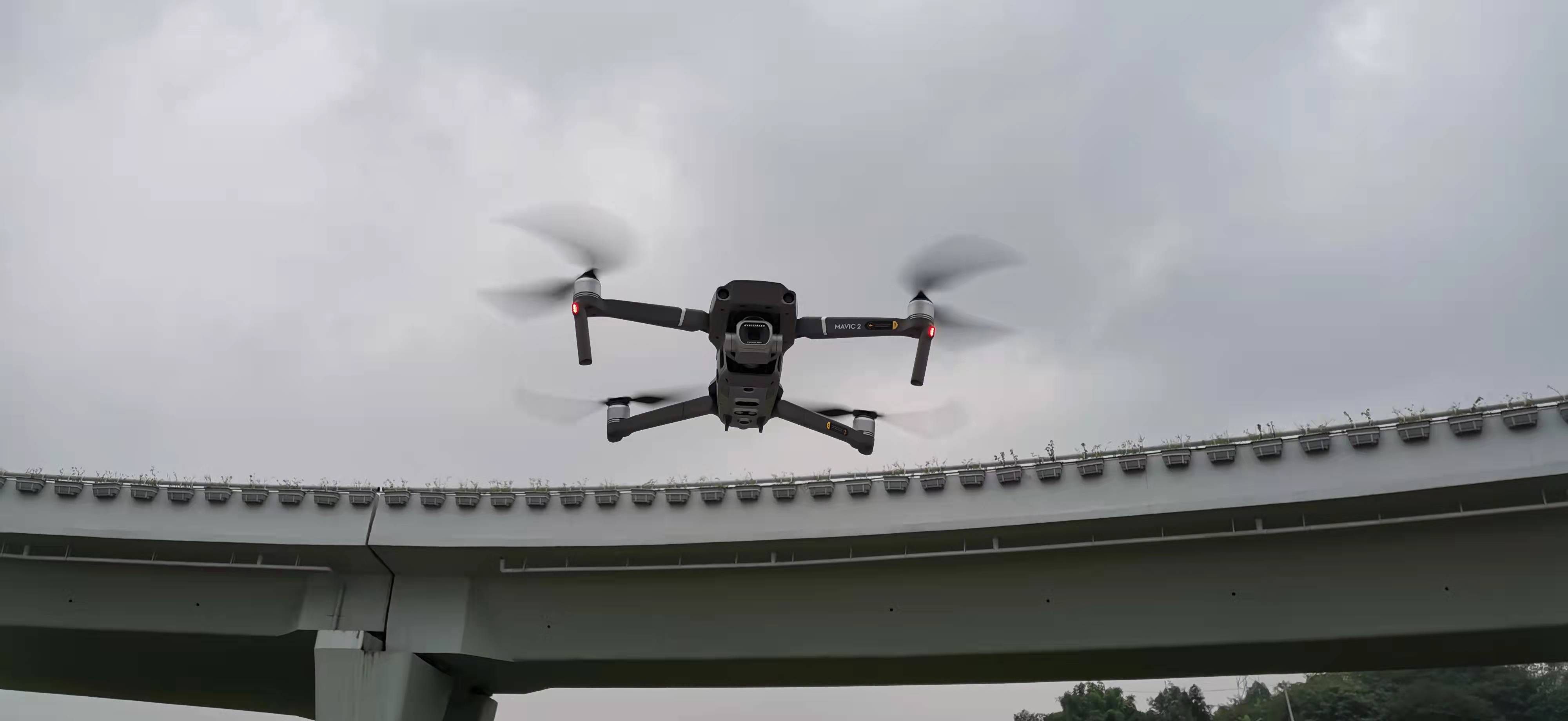 無人機高空巡檢常態(tài)化，助力城市管理精細化